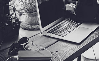 中国田径队世锦赛名单公布 巩立姣杨家玉冯彬等参赛